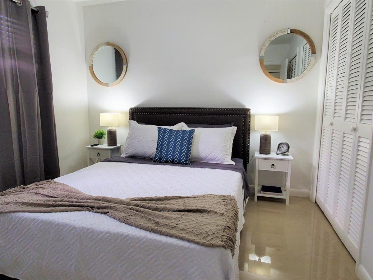 Sophisticated Dania Beach Suites Near The Beach Exteriér fotografie