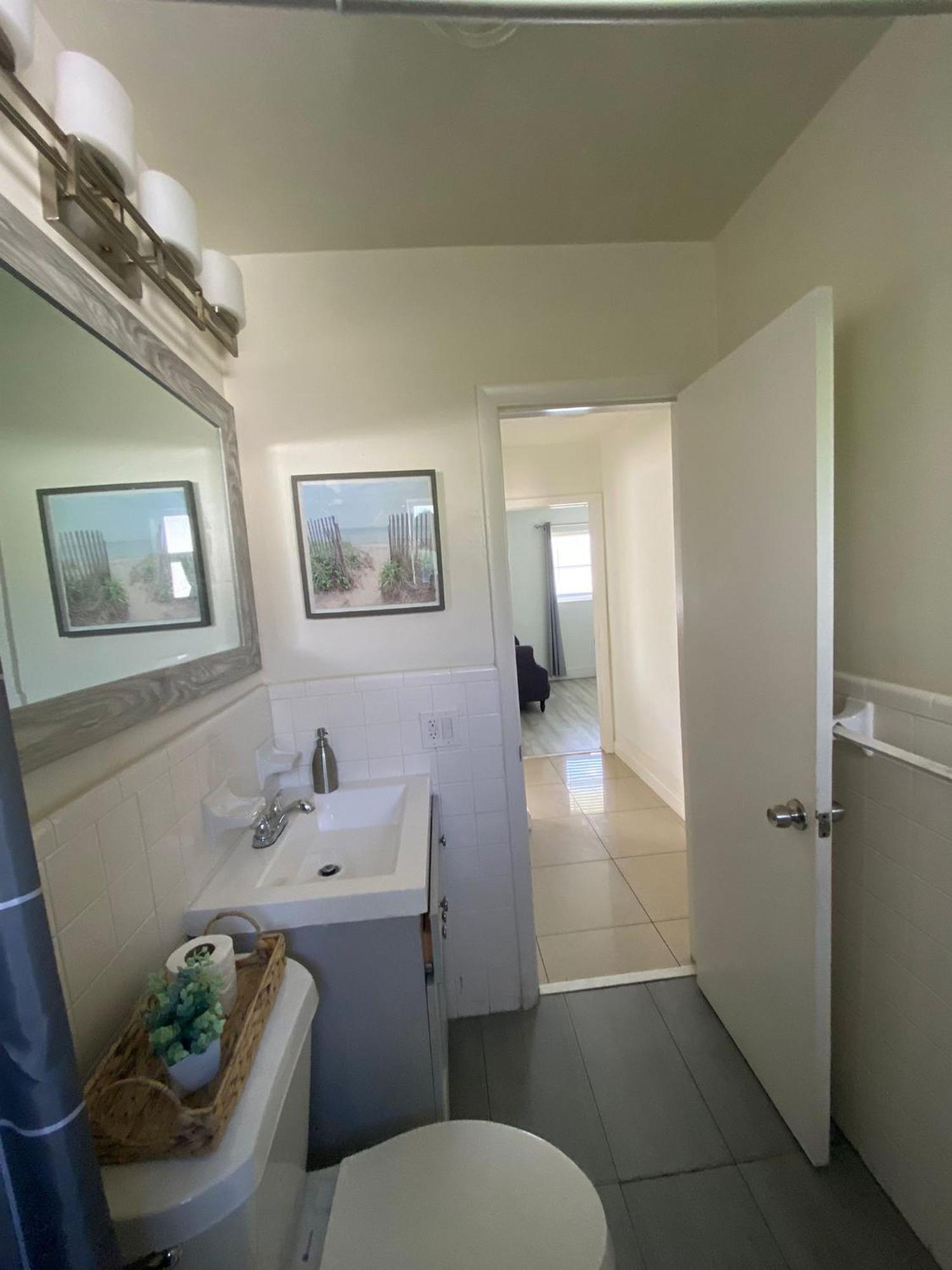 Sophisticated Dania Beach Suites Near The Beach Exteriér fotografie